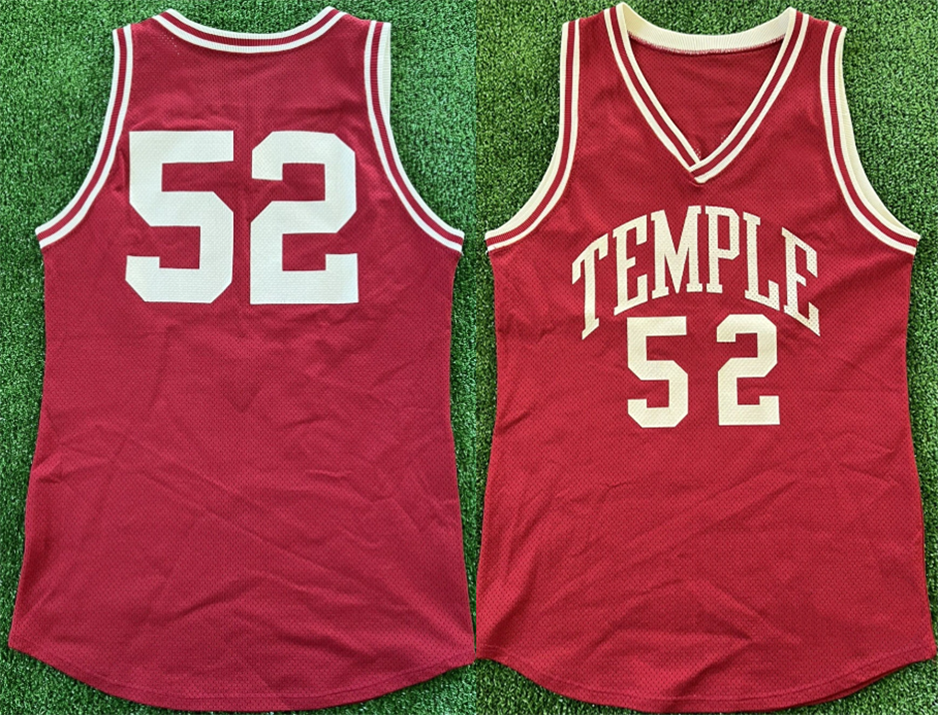 Vintage 80s 90s Temple University red jersey
