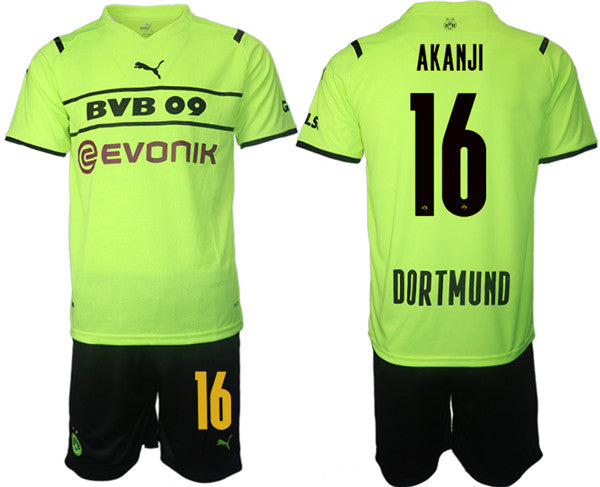 Manuel Akanji Borussia Dortmund green jersey
