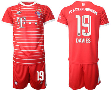 Alphonso Davies Bayern Munich red Home jersey
