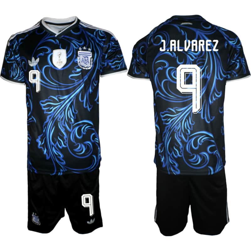 Julián Álvarez Argentina National Team black Away jersey