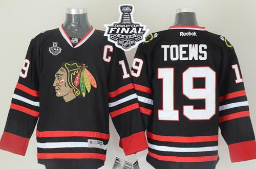 Jonathan Toews Chicago Blackhawks black jersey