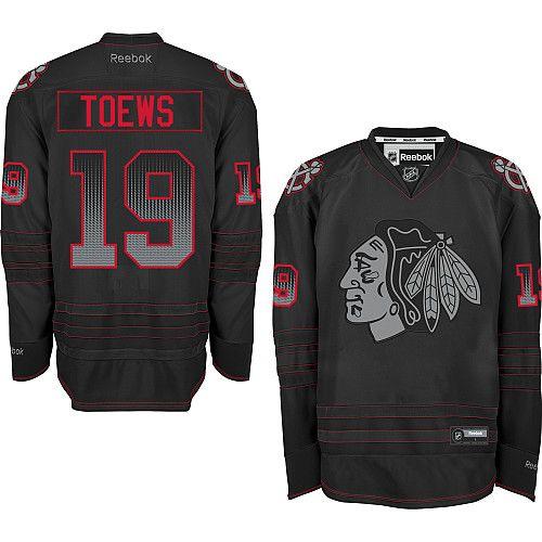 Jonathan Toews Chicago Blackhawks black jersey