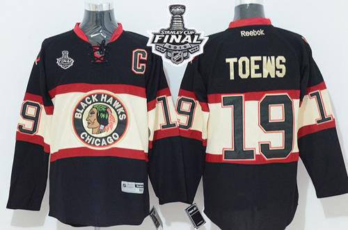 Jonathan Toews Chicago Blackhawks black jersey