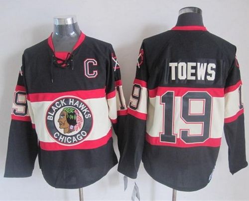 Jonathan Toews Chicago Blackhawks black jersey
