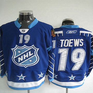 Jonathan Toews Chicago Blackhawks blue jersey