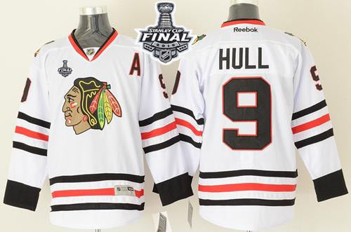 Bobby Hull Chicago Blackhawks white jersey