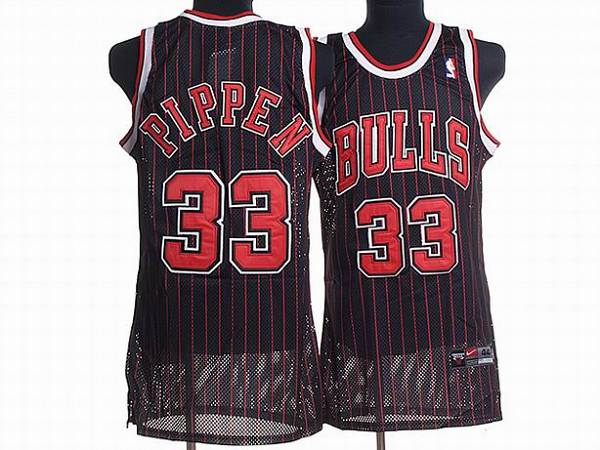 Scottie Pippen Chicago Bulls black jersey