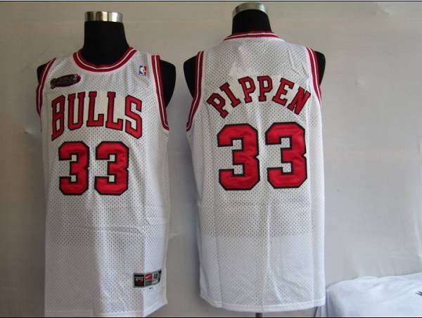 Scottie Pippen Chicago Bulls white jersey