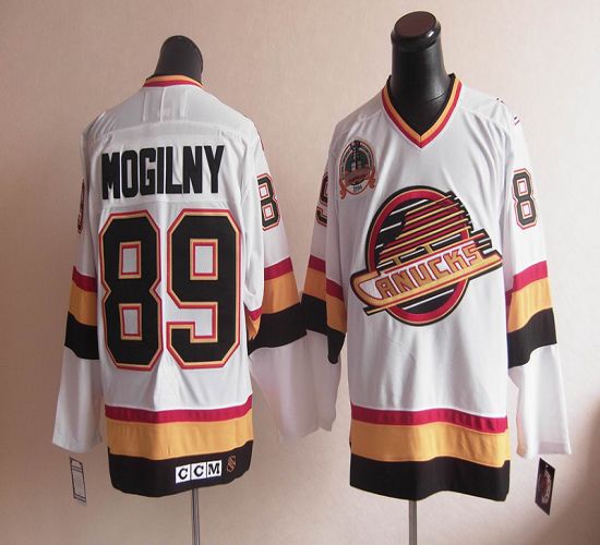 Alexander Mogilny Vancouver Canucks white Throwback jersey