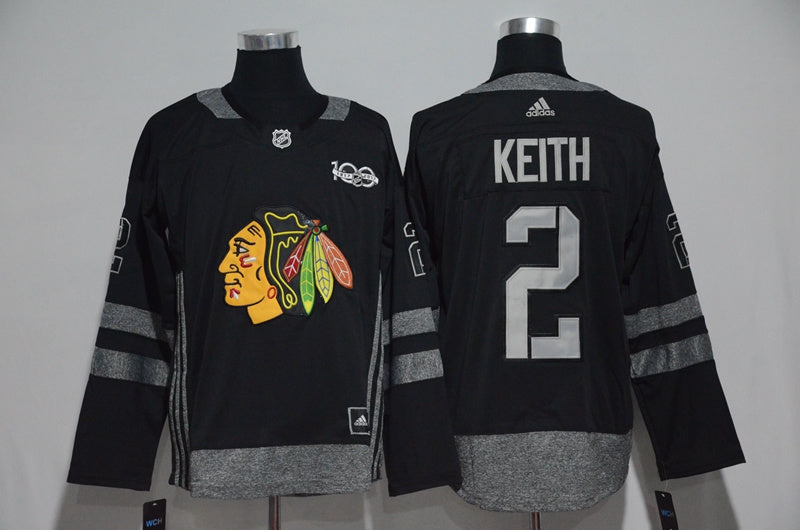 Duncan Keith Chicago Blackhawks black jersey