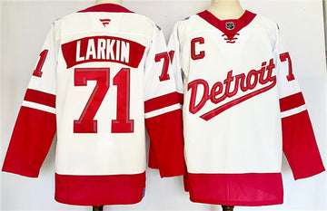 Dylan Larkin Detroit Red Wings jersey