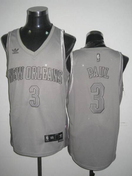 Chris Paul Charlotte Hornets grey jersey