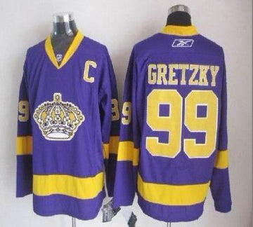 Wayne Gretzky Los Angeles Kings purple jersey