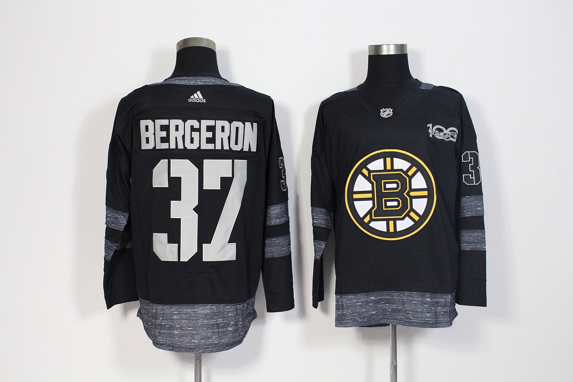 Patrice Bergeron Boston Bruins black jersey