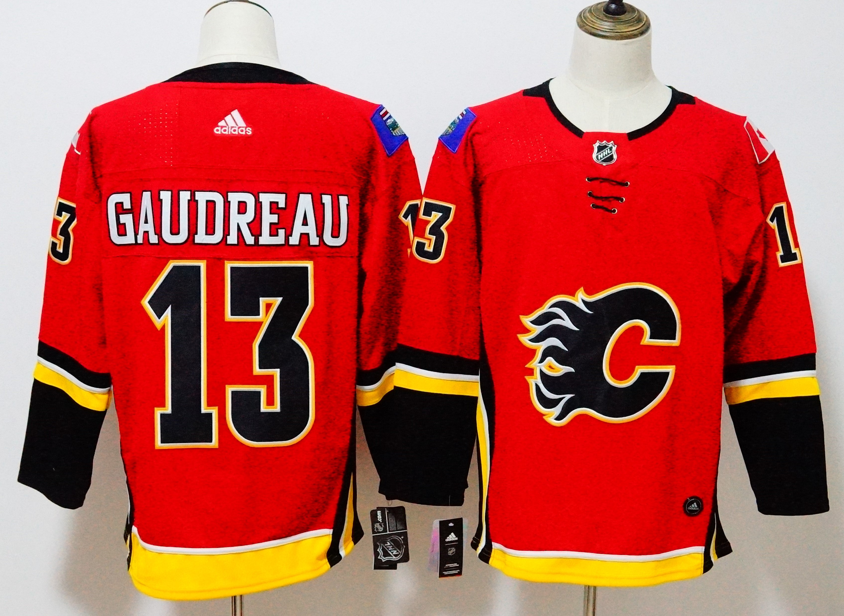 Johnny Gaudreau Calgary Flames red jersey