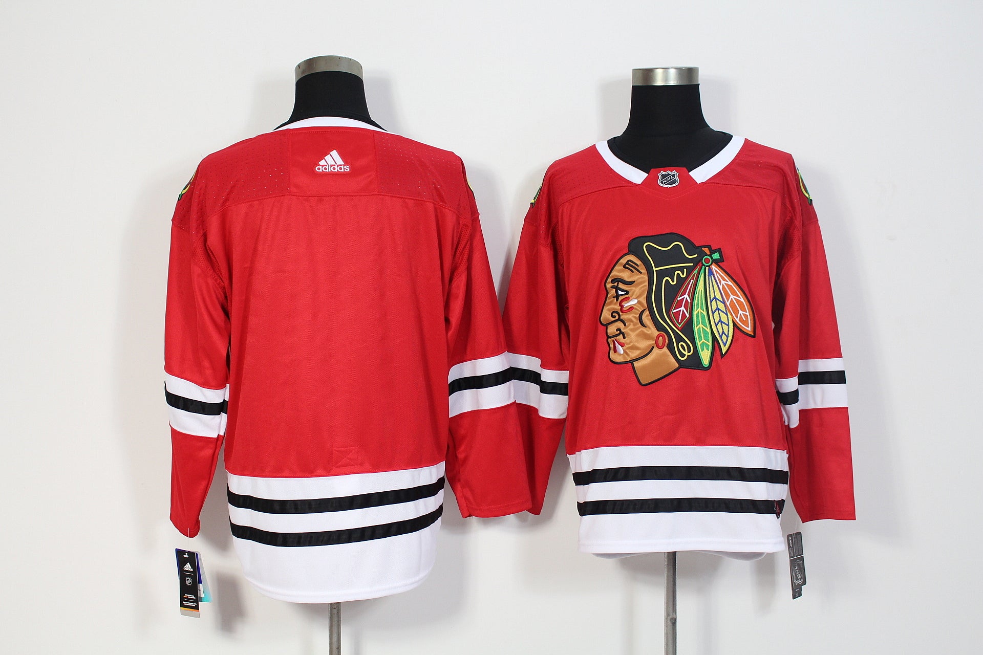 Chicago Blackhawks red jersey