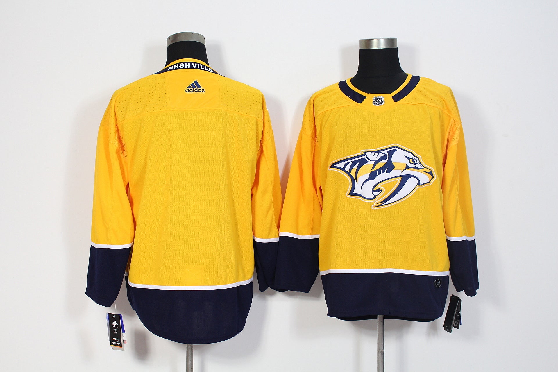 Nashiville Predators Nashville Predators yellow jersey