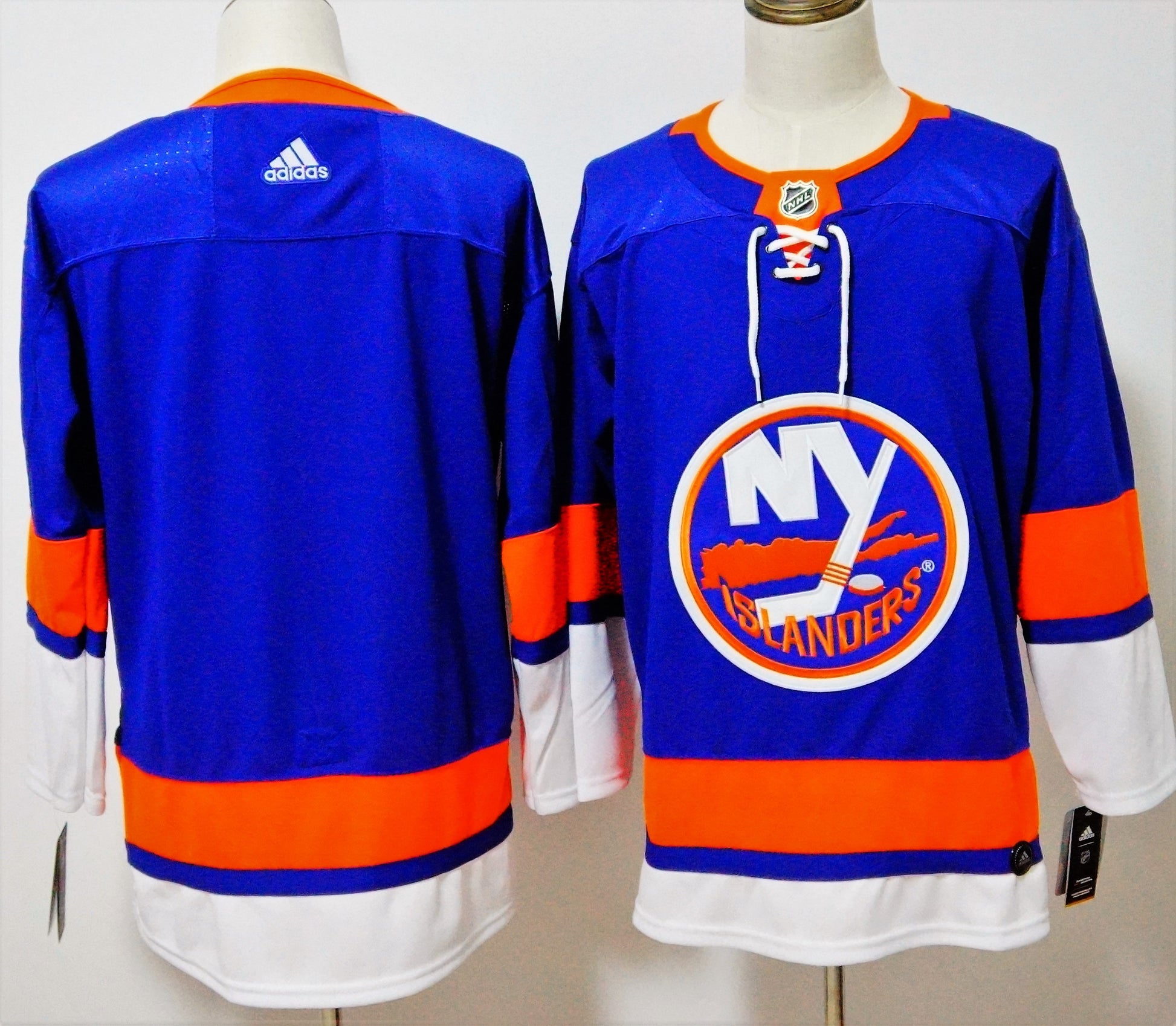 New York Islanders royal jersey