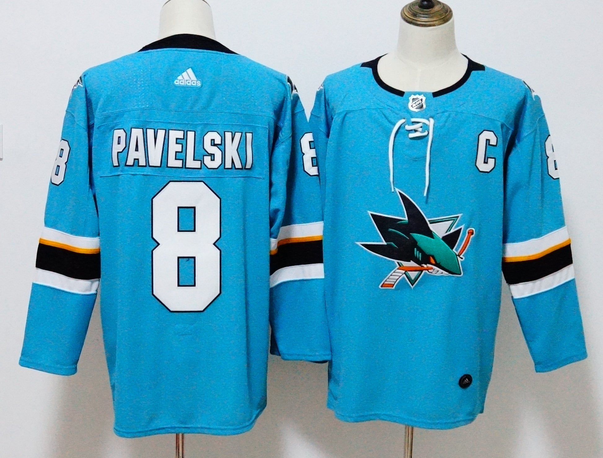Joe Pavelski San Jose Sharks teal jersey