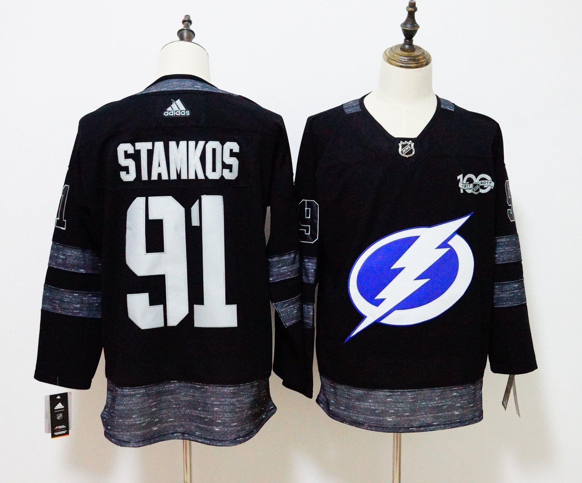 Steven Stamkos Tampa Bay Lightning black jersey