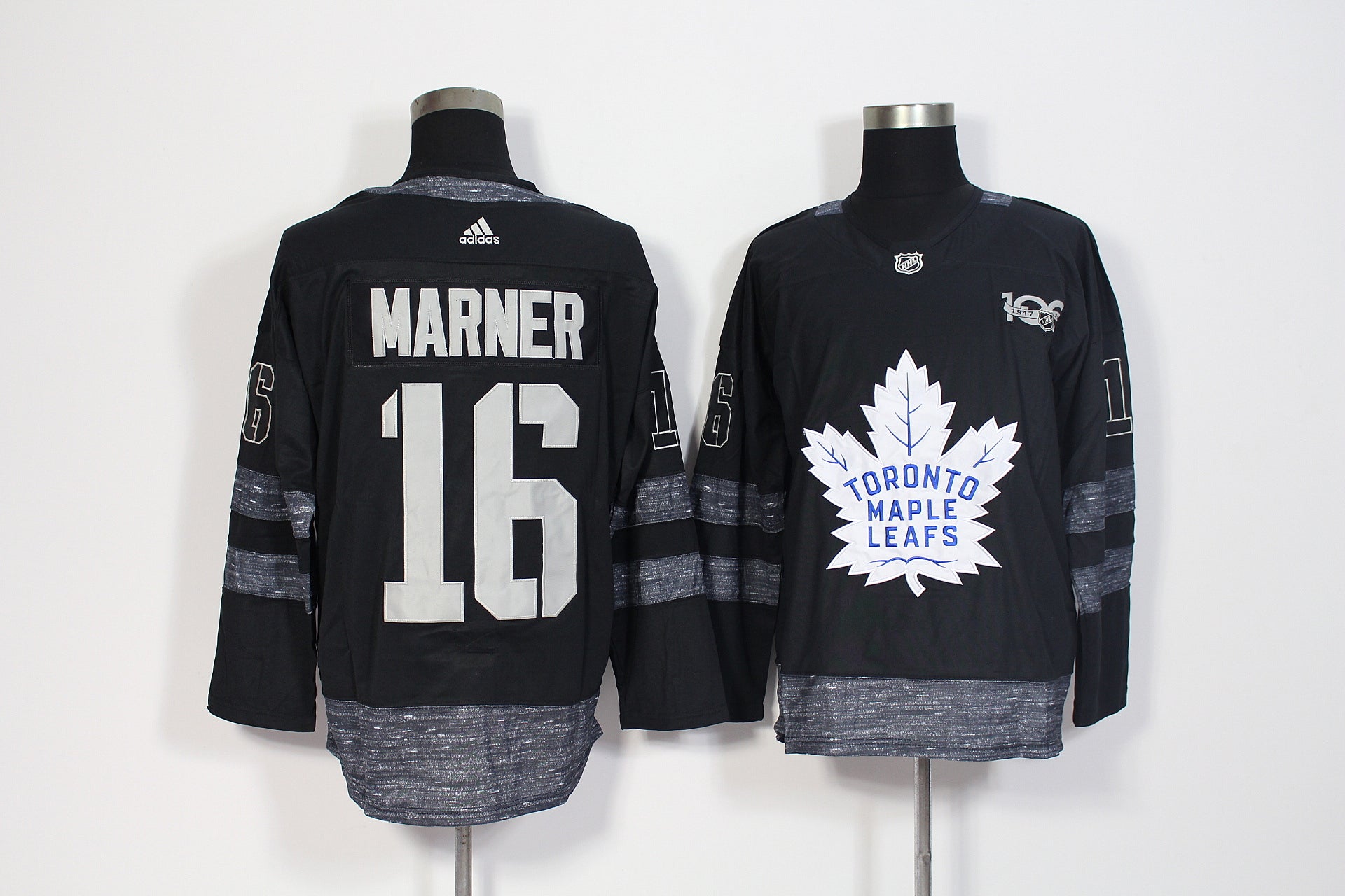 Mitchell Marner Toronto Maple Leafs black jersey