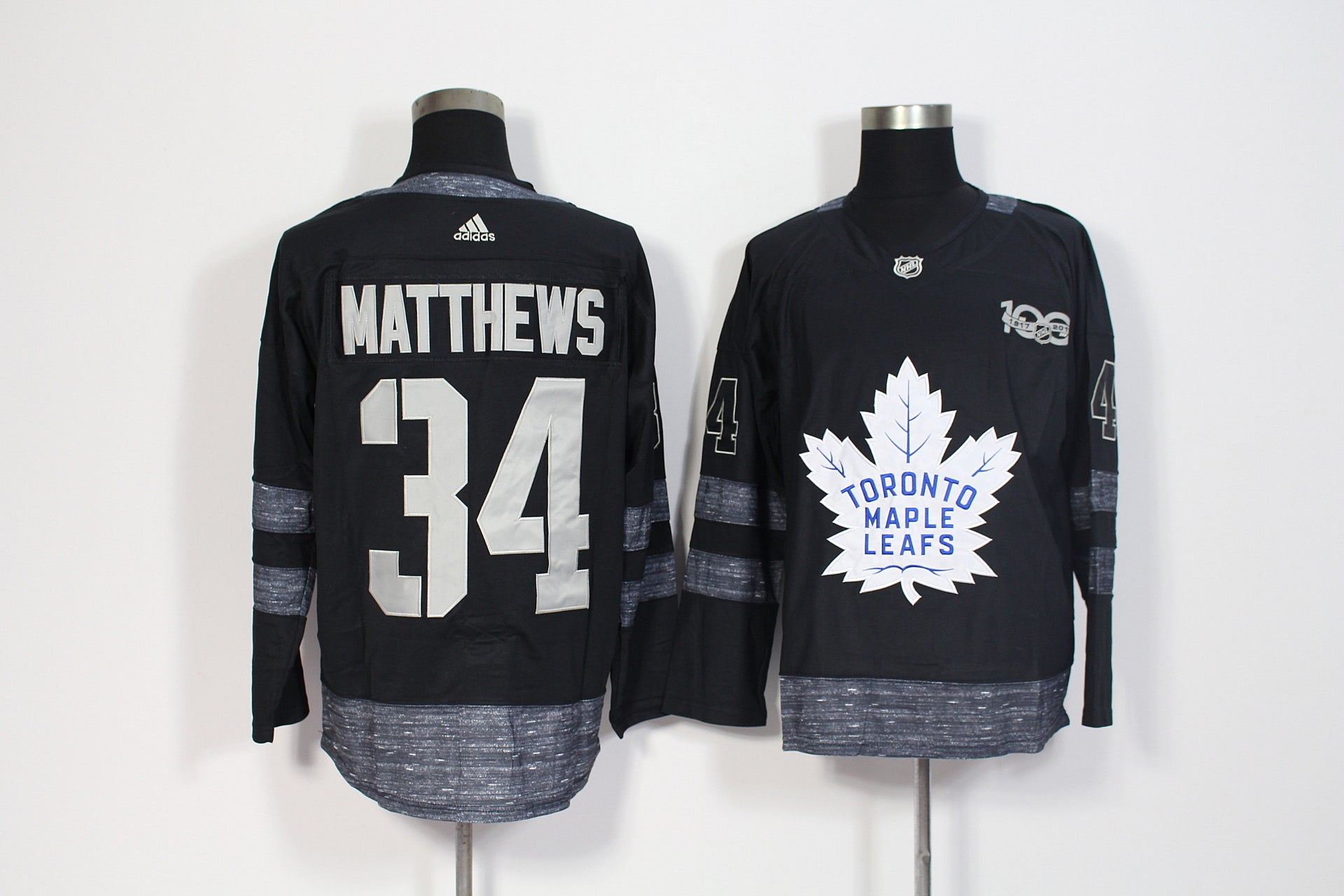 Auston Matthews Toronto Maple Leafs black jersey
