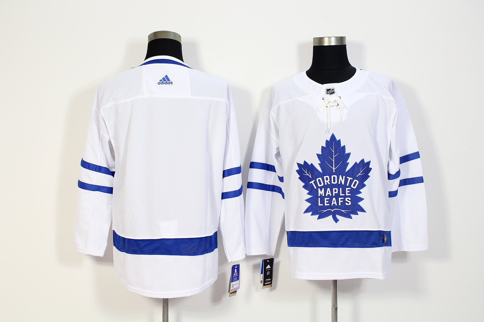 Toronto Maple Leafs white jersey