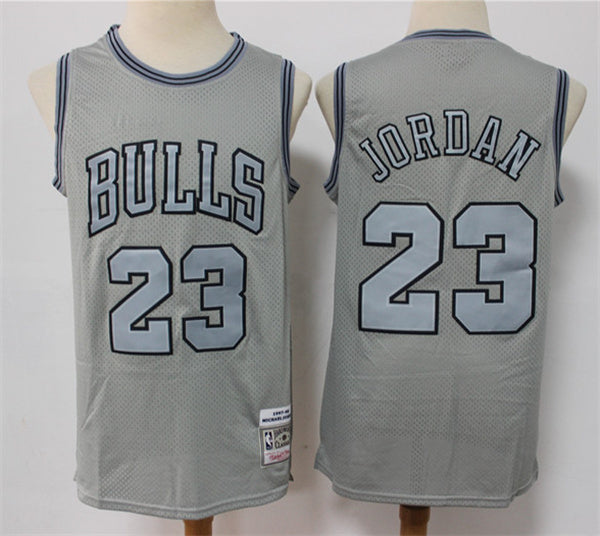 Michael Jordan Chicago Bulls grey Throwback jersey