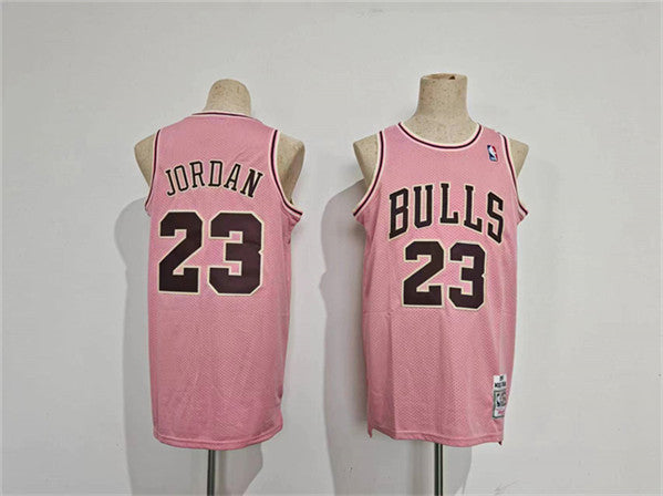 Michael Jordan Chicago Bulls pink jersey