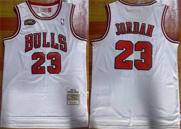 Michael Jordan Chicago Bulls white jersey