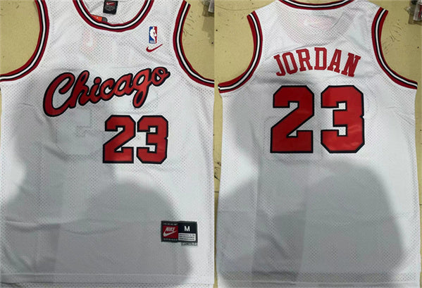 Michael Jordan Chicago Bulls white jersey
