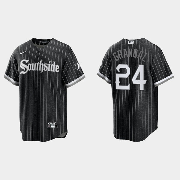 Yasmani Grandal Chicago White Sox black City Connect jersey
