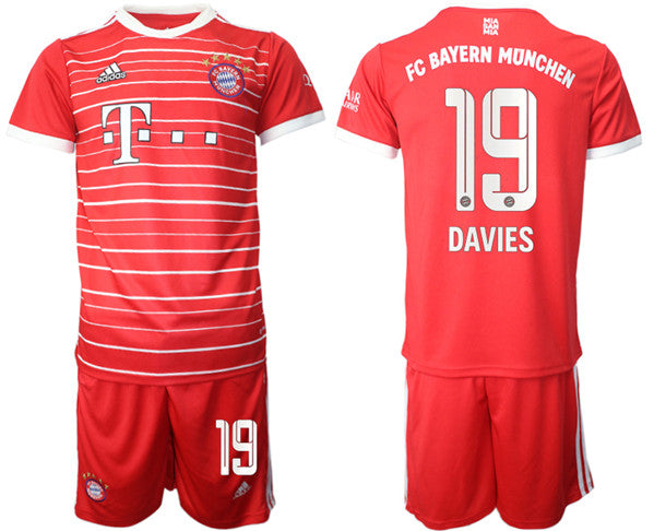 Alphonso Davies Bayern Munich red Home jersey