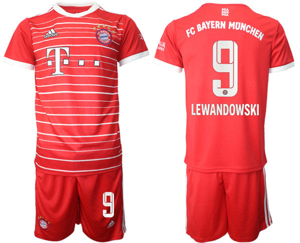 Robert Lewandowski Bayern Munich red Home jersey