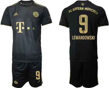 Robert Lewandowski Bayern Munich black Away jersey