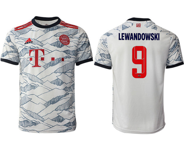 Robert Lewandowski Bayern Munich white Away jersey