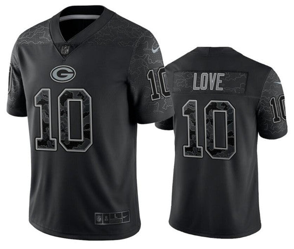 Jordan Love Green Bay Packers green jersey