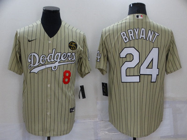 Los Angeles Dodgers cream jersey