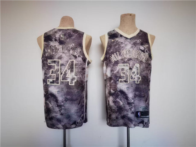Giannis Antetokounmpo Milwaukee Bucks purple jersey