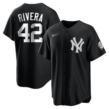 Mariano Rivera New York Yankees black jersey