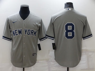 Yogi Berr New York Yankees grey jersey