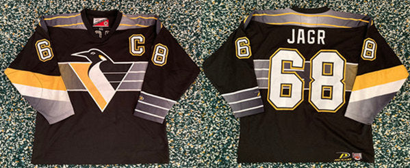 Jaromr Jgr Pittsburgh Penguins black jersey