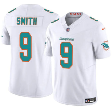 Jonnu Smith Miami Dolphins white jersey
