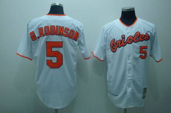 Brooks Robinson Baltimore Orioles white Throwback jersey