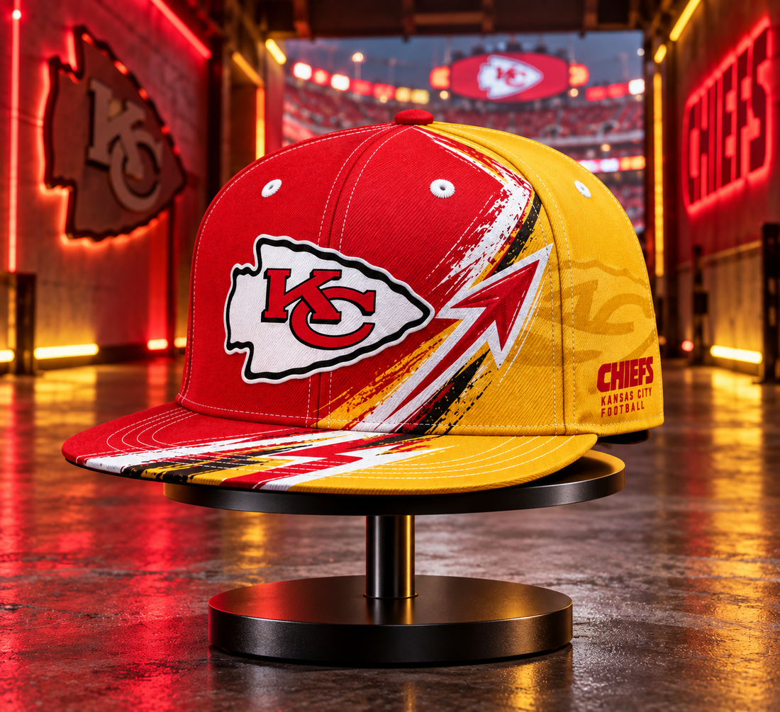 Kansas City Chiefs Dynamic Split Colorblock Snapback Cap - Studio View