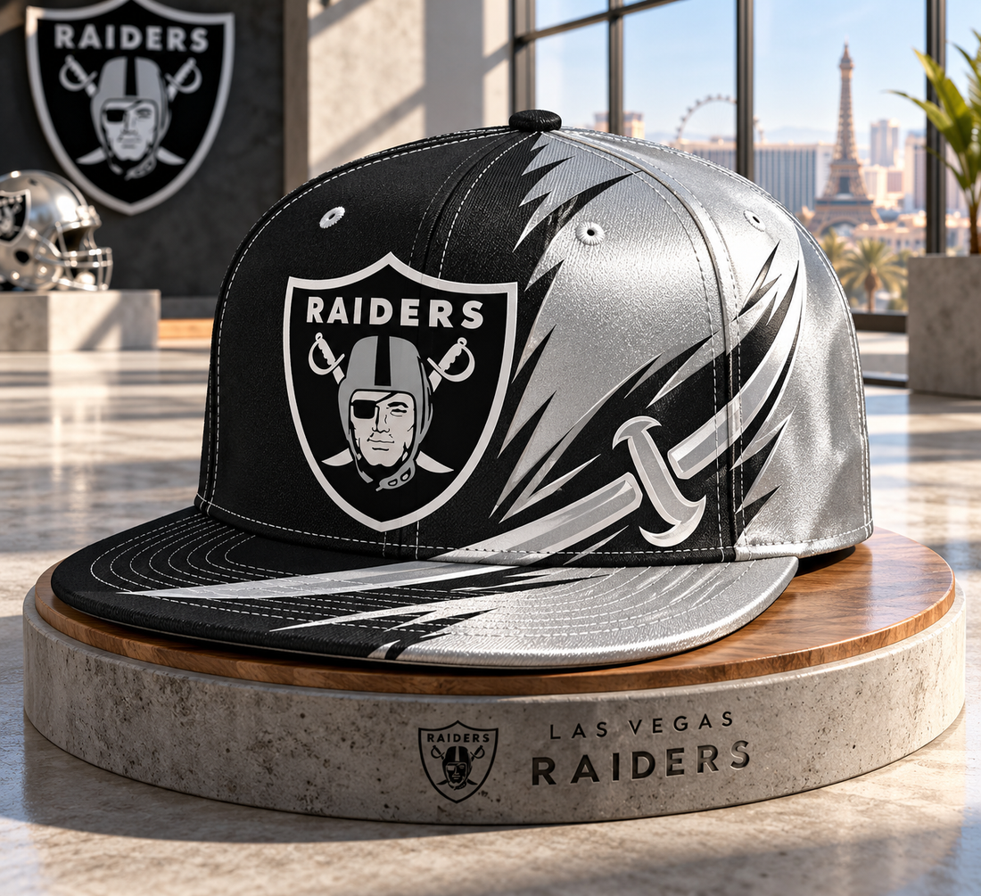Las Vegas Raiders Dynamic Split Colorblock Snapback Cap - Studio View