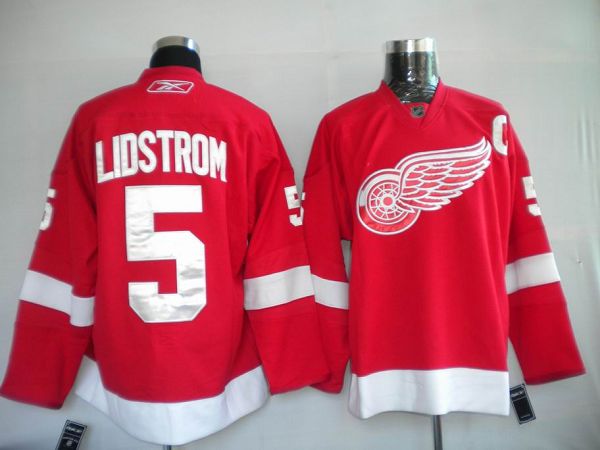 Nicklas Lidstrom Detroit Red Wings red jersey