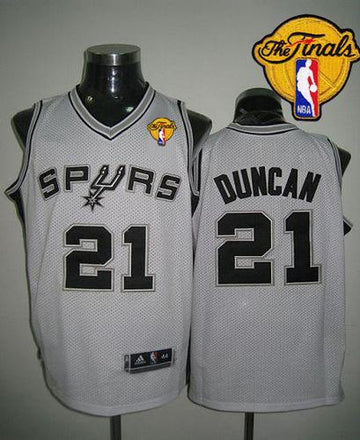 Tim Duncan San Antonio Spurs white jersey