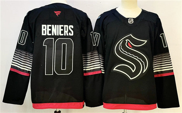 Matty Beniers Seattle Kraken black Alternate jersey