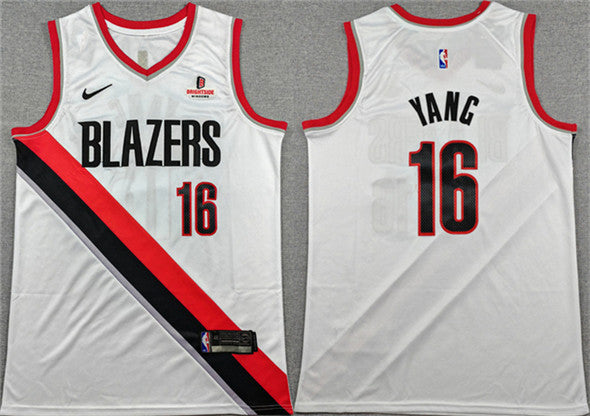 Yang Hansen Portland Trail Blazers white jersey